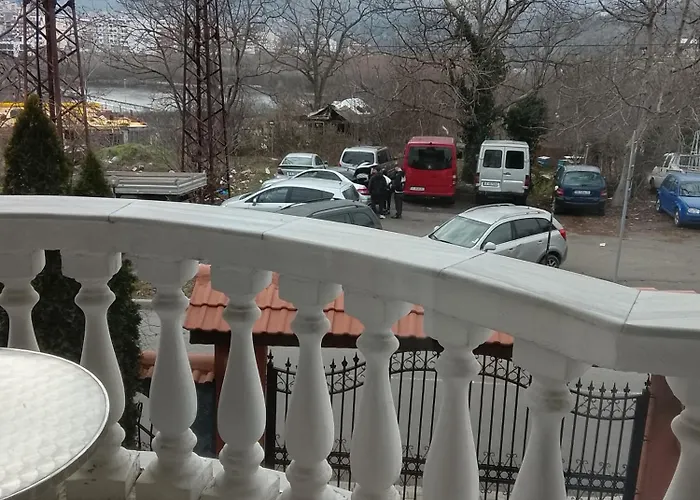 팜스테이 карта за гости арда 루세